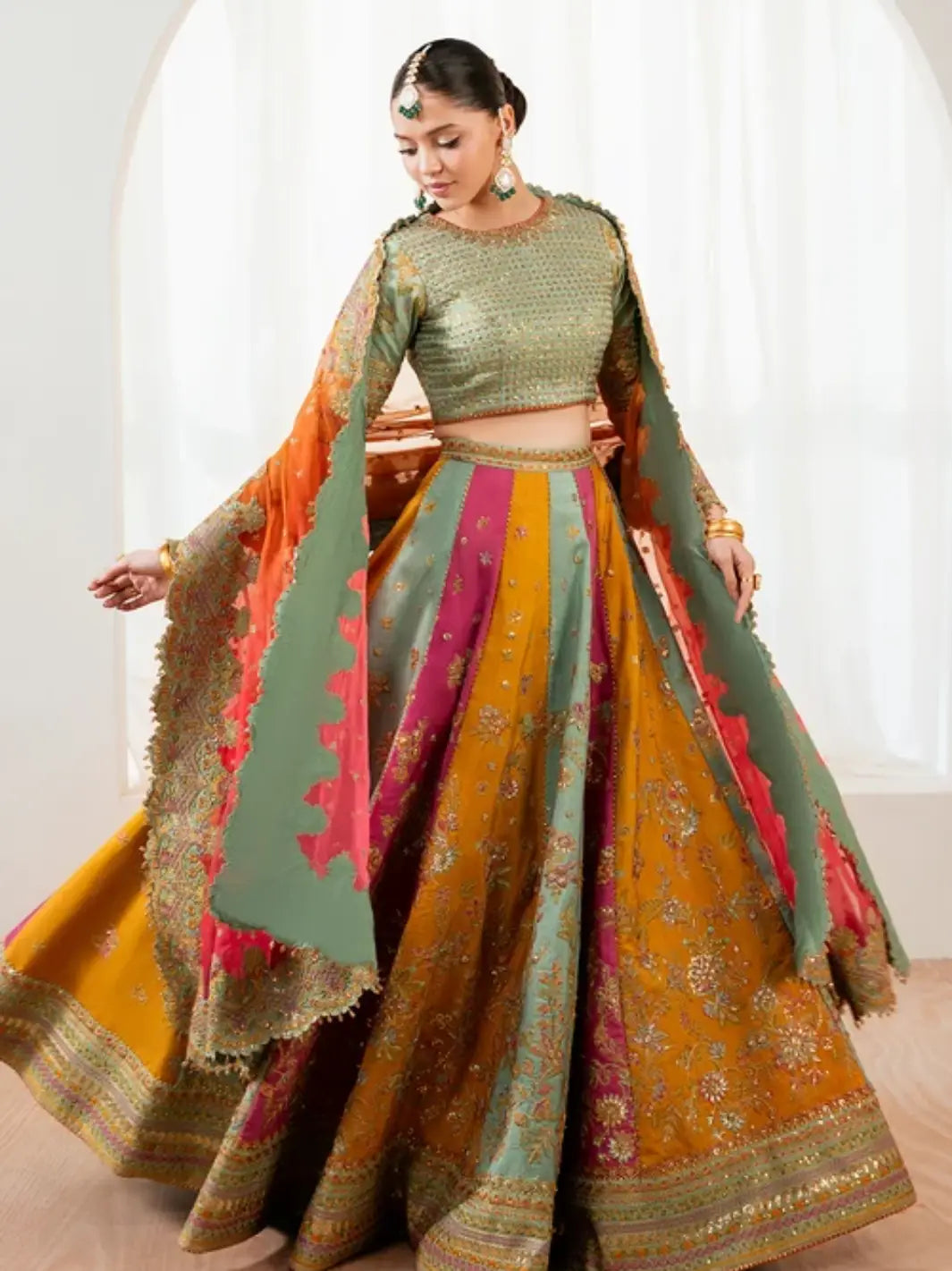 EMBROIDERED SILK SF-4036