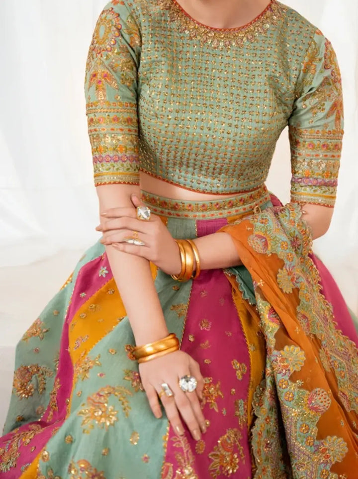 EMBROIDERED SILK SF-4036